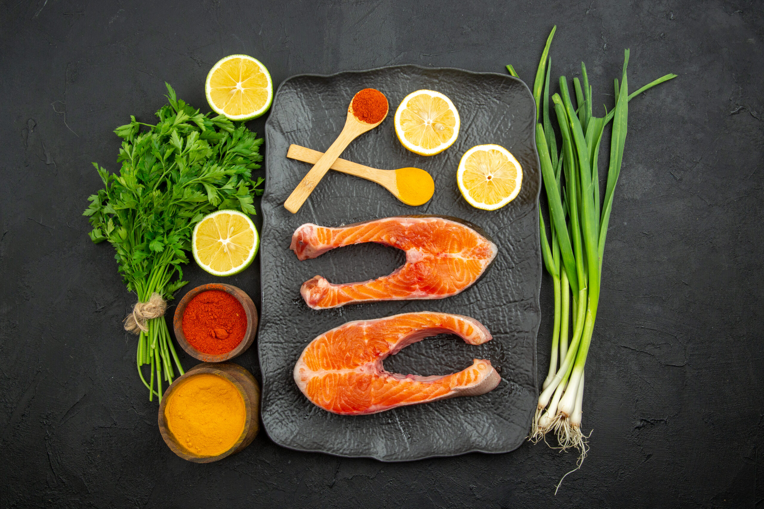 Friss halak, húsok, húskészítmények